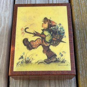 Hummel Musical Jewelry Trinket Box